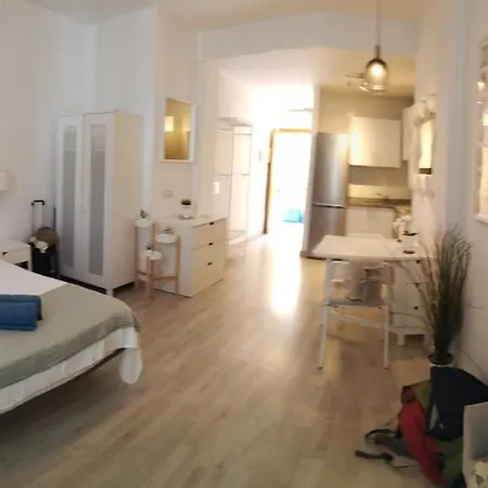 Apartment Modern Flat Close To Plaza Merced